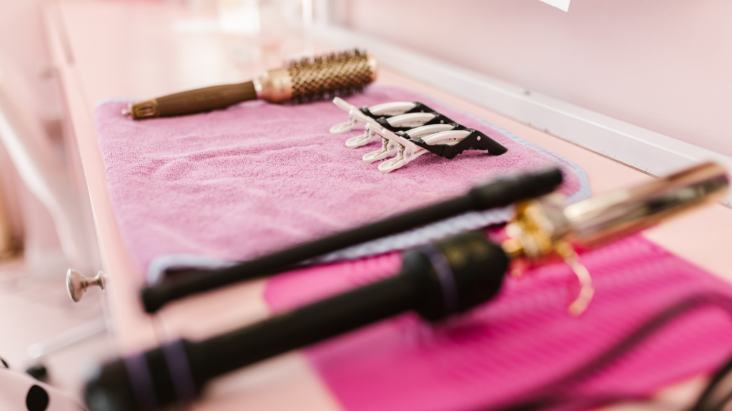 hairdressing equipment